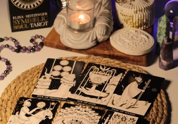 Tarot cards and candlelight